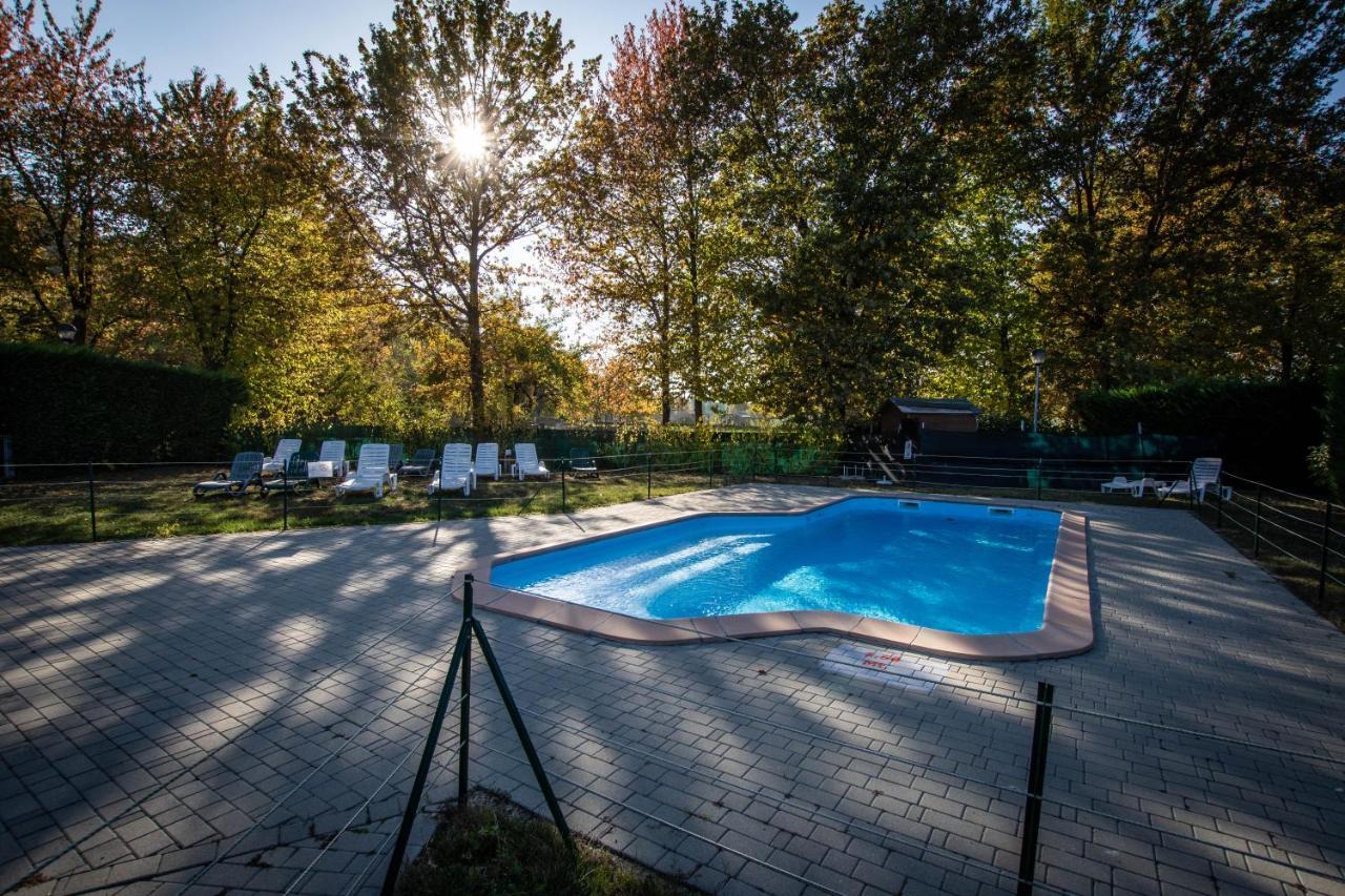 Eco House Roero Cottage Альба Екстер'єр фото